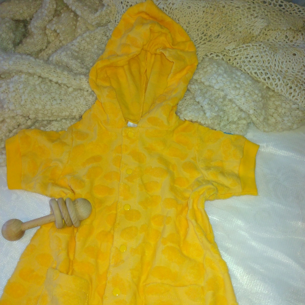 Vintage Carter's Yellow Hooded Kids One Piece - Picture 3 of 6